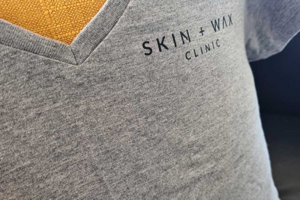 t-shirt-printing-logo-hervey-bay-skin-wax-grey-shirt-detail